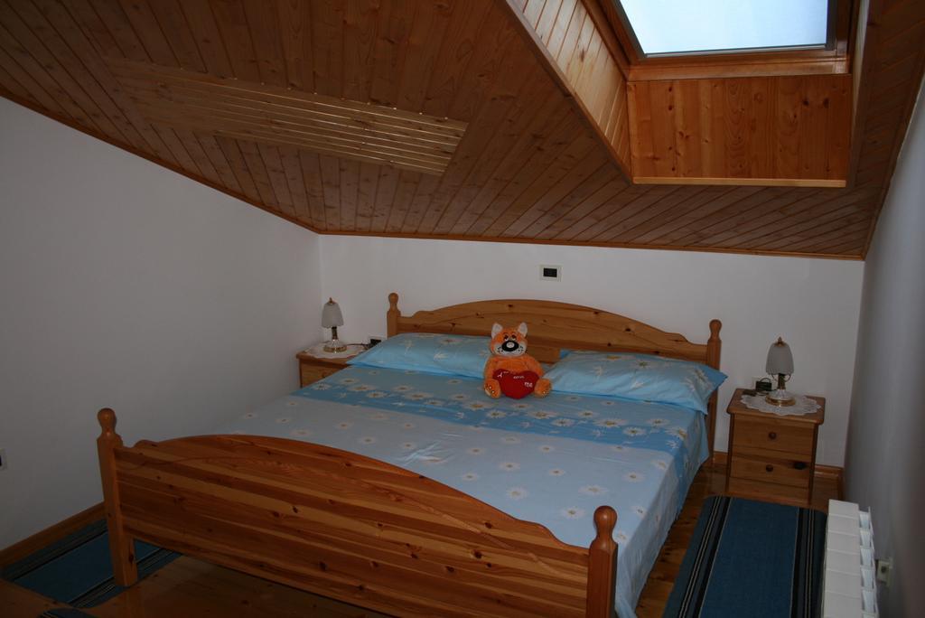 Apartment Pokrajac Rovinjsko Selo Zimmer foto