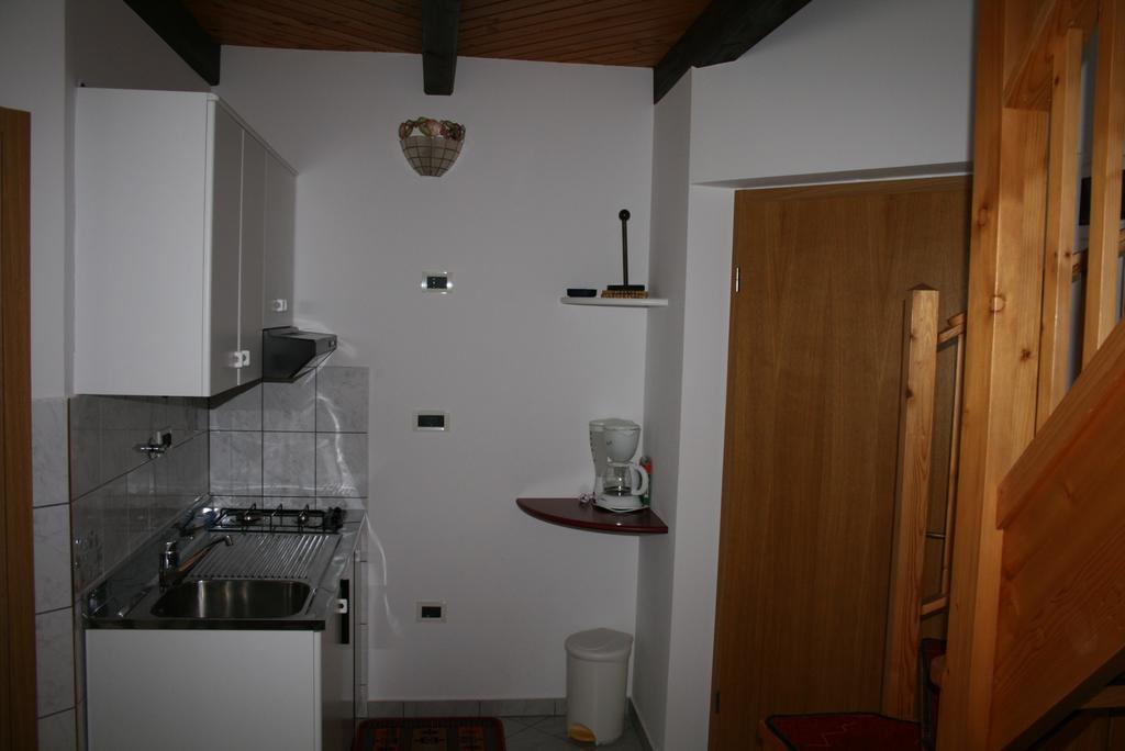 Apartment Pokrajac Rovinjsko Selo Zimmer foto